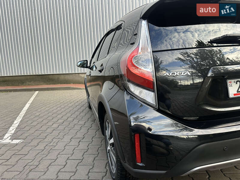 Хэтчбек Toyota Aqua 2019 в Одессе