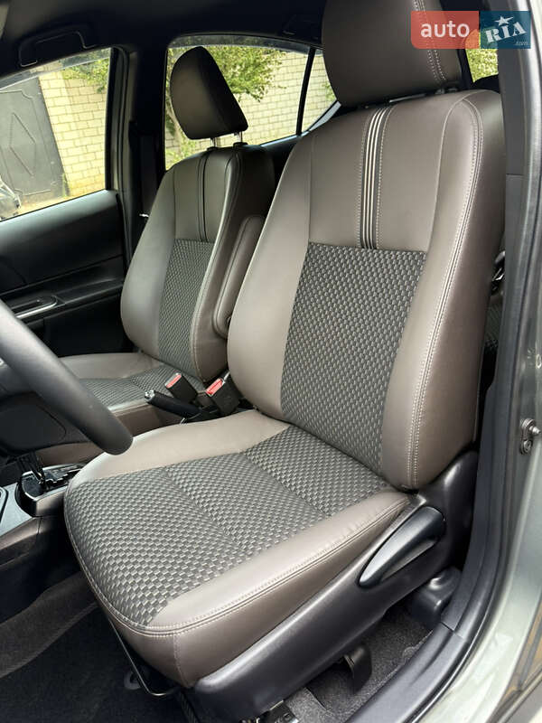 Хэтчбек Toyota Aqua 2020 в Одессе фото 8 Хэтчбек Toyota Aqua 2020 в Одессе