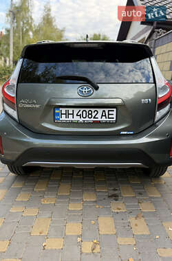 Хетчбек Toyota Aqua 2020 в 
