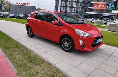 Хэтчбек Toyota Aqua 2016 в Киеве