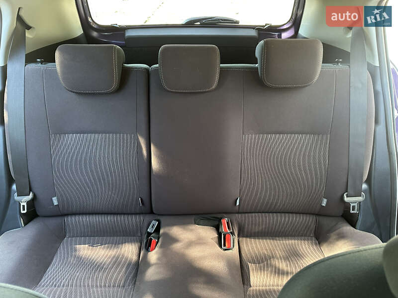 Хетчбек Toyota Aqua 2017 в Одесі