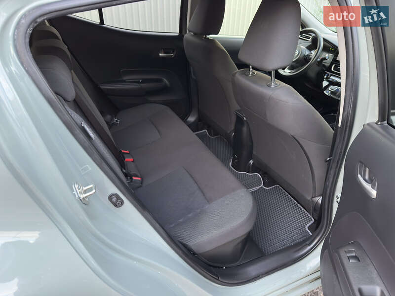 Хэтчбек Toyota Aqua 2022 в Киеве