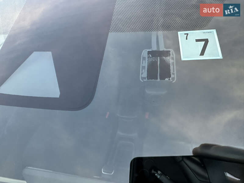 Хэтчбек Toyota Aqua 2022 в Киеве