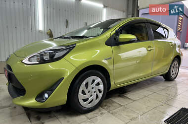 Хетчбек Toyota Aqua 2019 в Києві