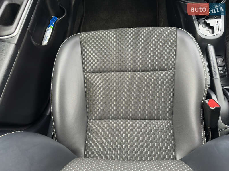 Хэтчбек Toyota Aqua 2019 в Киеве фото 44 Хэтчбек Toyota Aqua 2019 в Киеве