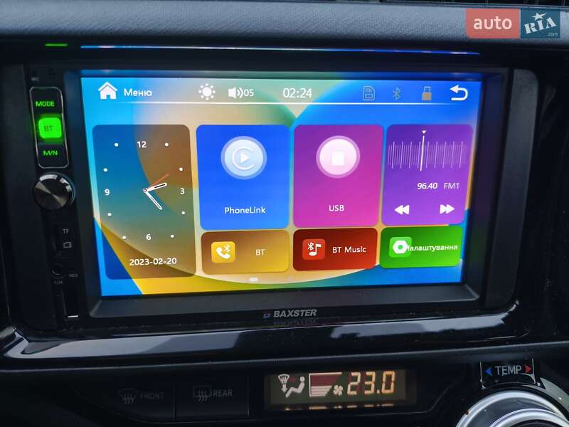 Хэтчбек Toyota Aqua 2015 в Киеве фото 28 Хэтчбек Toyota Aqua 2015 в Киеве