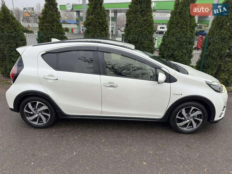 Хэтчбек Toyota Aqua 2020 в Киеве фото 25 Хэтчбек Toyota Aqua 2020 в Киеве