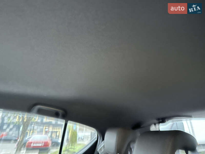 Хэтчбек Toyota Aqua 2020 в Киеве фото 41 Хэтчбек Toyota Aqua 2020 в Киеве