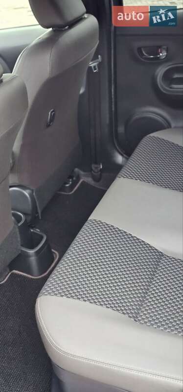 Хэтчбек Toyota Aqua 2019 в Харькове фото 49 Хэтчбек Toyota Aqua 2019 в Харькове