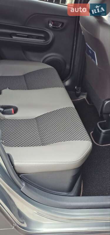 Хэтчбек Toyota Aqua 2019 в Харькове фото 59 Хэтчбек Toyota Aqua 2019 в Харькове