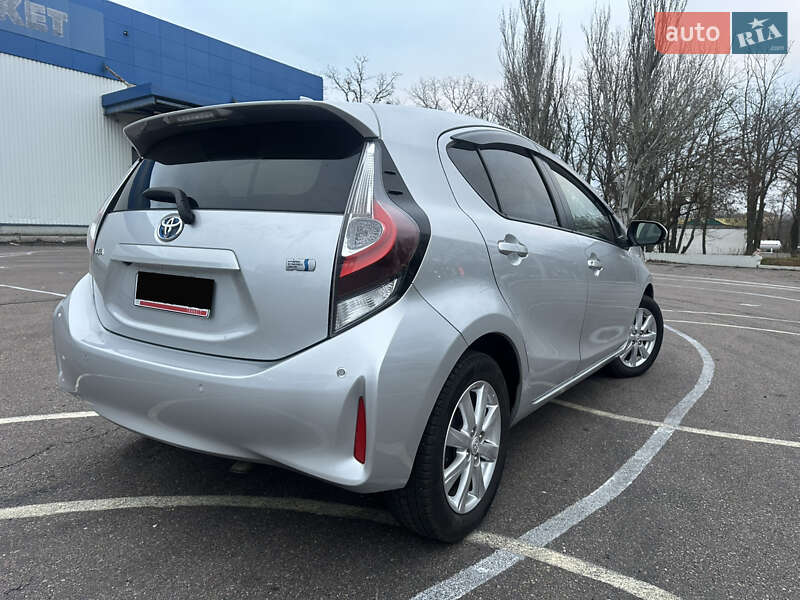 Хэтчбек Toyota Aqua 2020 в Киеве