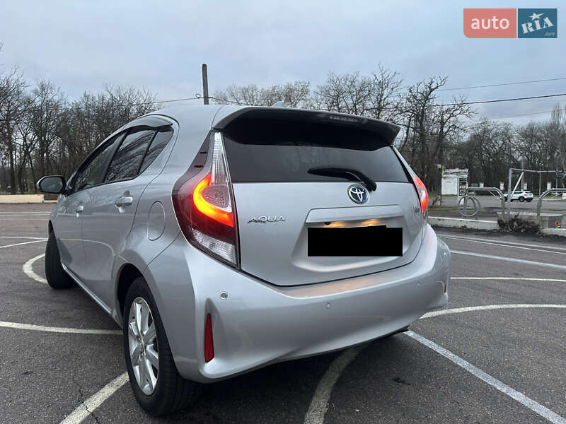 Хэтчбек Toyota Aqua 2020 в Киеве