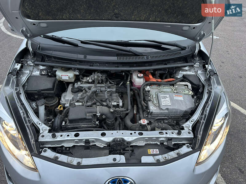 Хэтчбек Toyota Aqua 2020 в Киеве