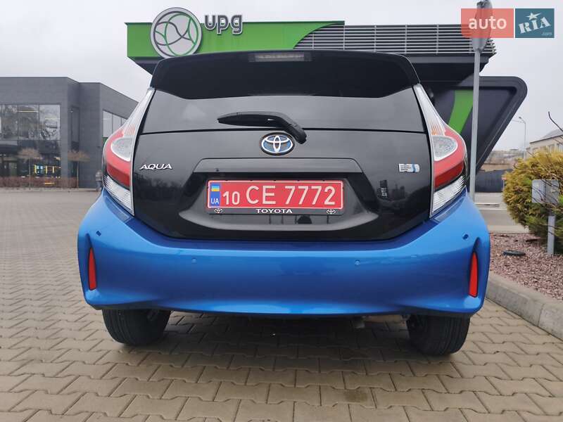 Хетчбек Toyota Aqua 2020 в Києві