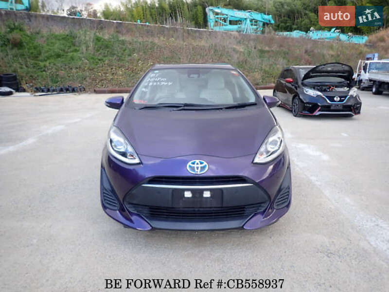 Хэтчбек Toyota Aqua 2019 в Киеве