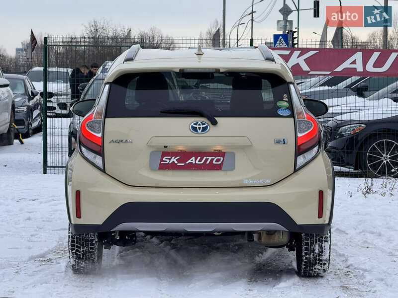 Хэтчбек Toyota Aqua 2018 в Киеве