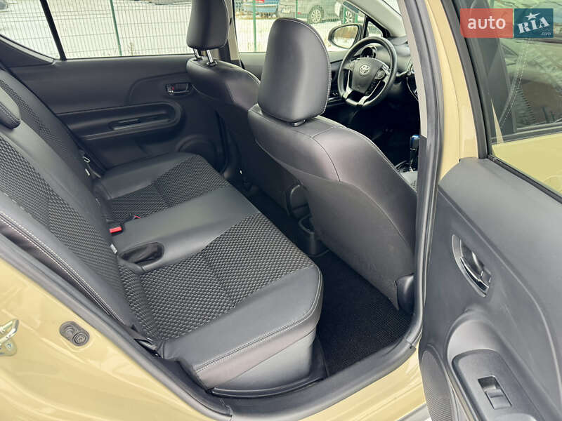 Хэтчбек Toyota Aqua 2018 в Киеве