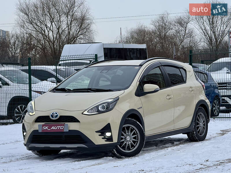 Хэтчбек Toyota Aqua 2018 в Киеве