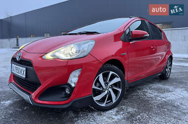 Хэтчбек Toyota Aqua 2016 в Киеве