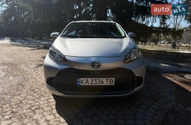 Хэтчбек Toyota Aqua 2021 в Киеве