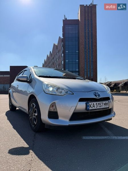 Toyota Aqua 2014