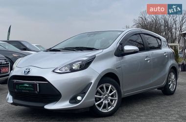 Хэтчбек Toyota Aqua 2017 в Киеве