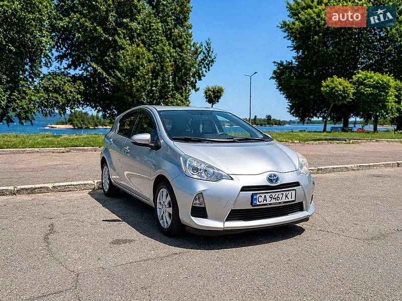 Toyota Aqua 2013