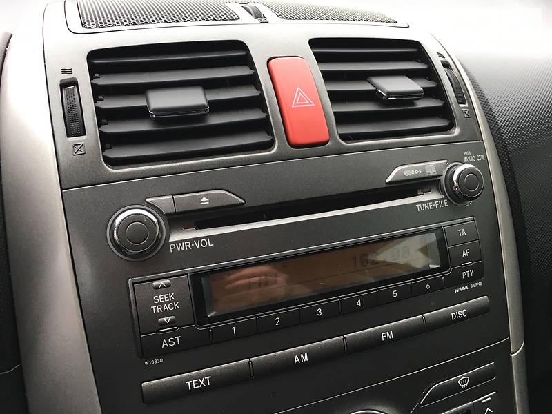 Хэтчбек Toyota Auris 2009 в Ивано-Франковске
