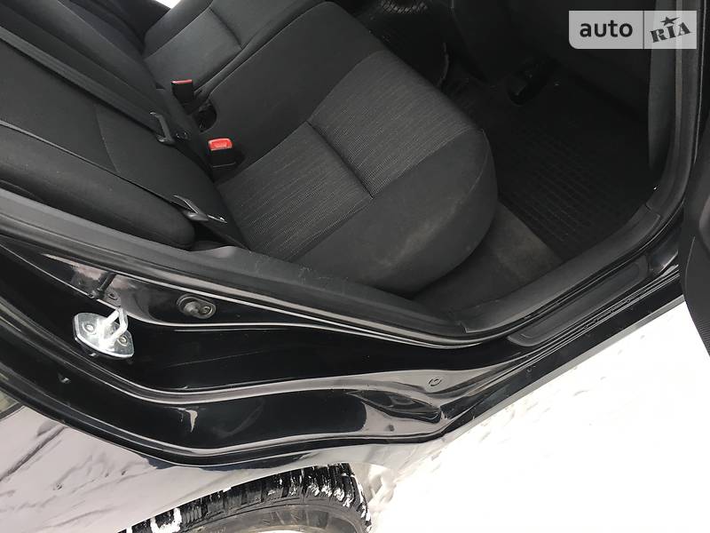 Хэтчбек Toyota Auris 2009 в Ивано-Франковске