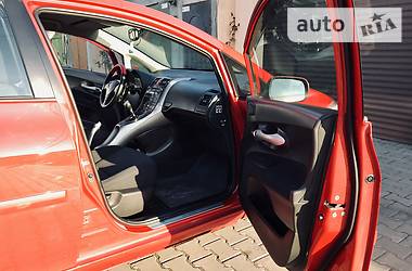 Хэтчбек Toyota Auris 2009 в Одессе