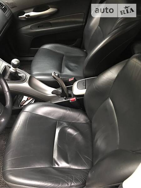 Хэтчбек Toyota Auris 2007 в Киеве фото 9 Хэтчбек Toyota Auris 2007 в Киеве