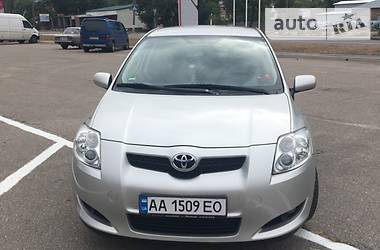 Хэтчбек Toyota Auris 2007 в Луцке