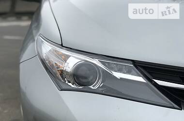 Хэтчбек Toyota Auris 2013 в Киеве