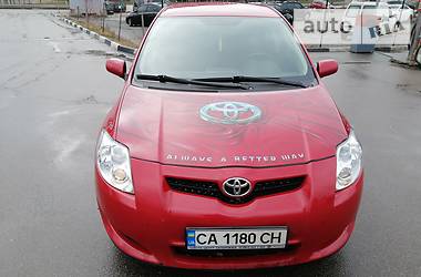 Хетчбек Toyota Auris 2007 в 