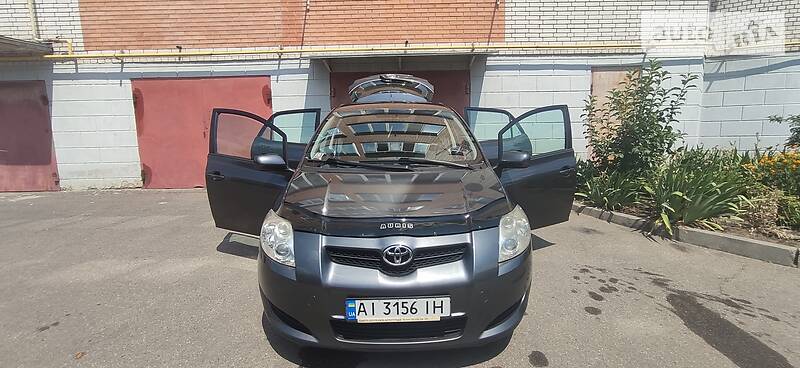 Хетчбек Toyota Auris 2007 в Білій Церкві