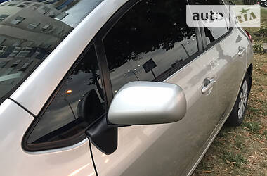 Хетчбек Toyota Auris 2007 в 