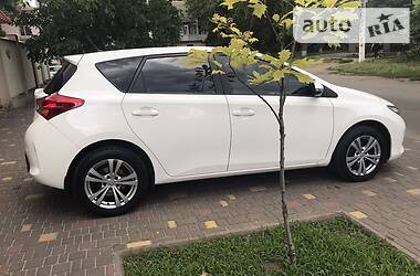 Хэтчбек Toyota Auris 2013 в Одессе