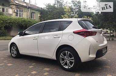 Хэтчбек Toyota Auris 2013 в Одессе