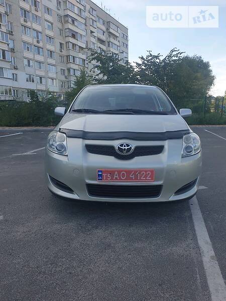 Хетчбек Toyota Auris 2009 в Борисполі