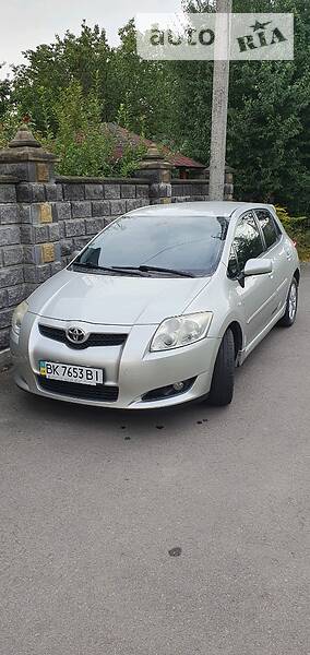 Хетчбек Toyota Auris 2007 в Рівному фото 6 Хетчбек Toyota Auris 2007 в Рівному