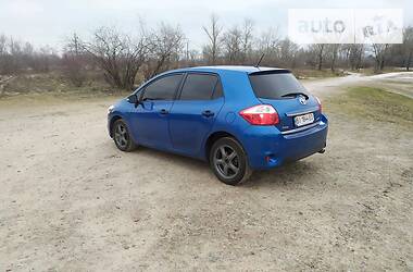 Хэтчбек Toyota Auris 2010 в Киеве