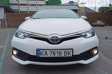 Універсал Toyota Auris 2016 в Києві