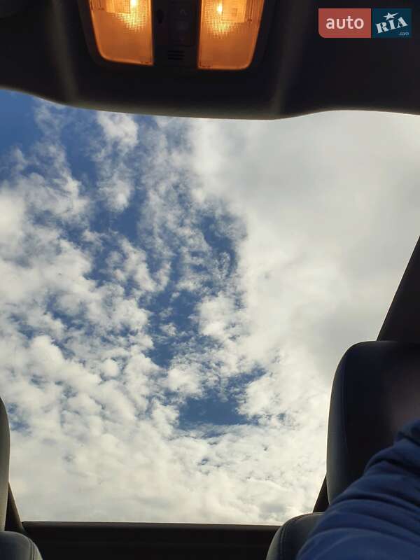 Універсал Toyota Auris 2014 в Харкові