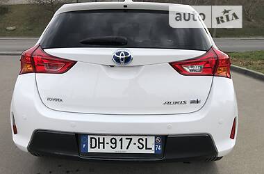 Хэтчбек Toyota Auris 2014 в Виннице