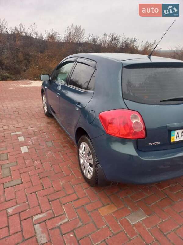 Хетчбек Toyota Auris 2008 в Києві