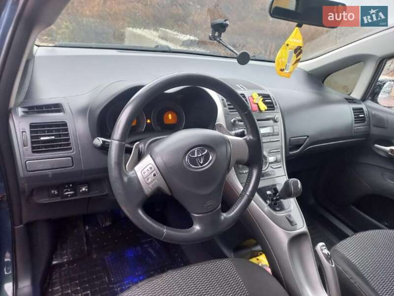 Хетчбек Toyota Auris 2008 в Києві
