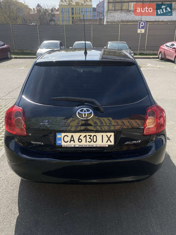 Хетчбек Toyota Auris 2007 в Києві