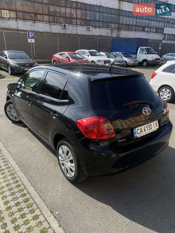 Хетчбек Toyota Auris 2007 в Києві