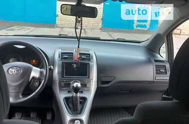 Хетчбек Toyota Auris 2008 в Чугуєві