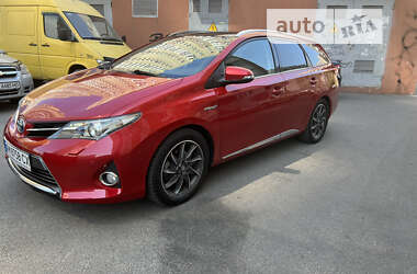 Универсал Toyota Auris 2014 в Киеве